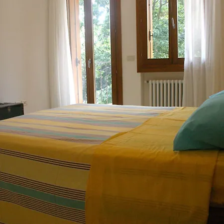 Antica Corte Leguzzano Bed & Breakfast San Vito di Leguzzano