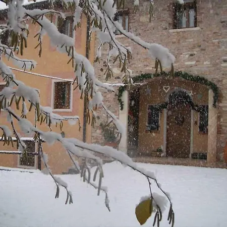 Antica Corte Leguzzano Panzió 4*