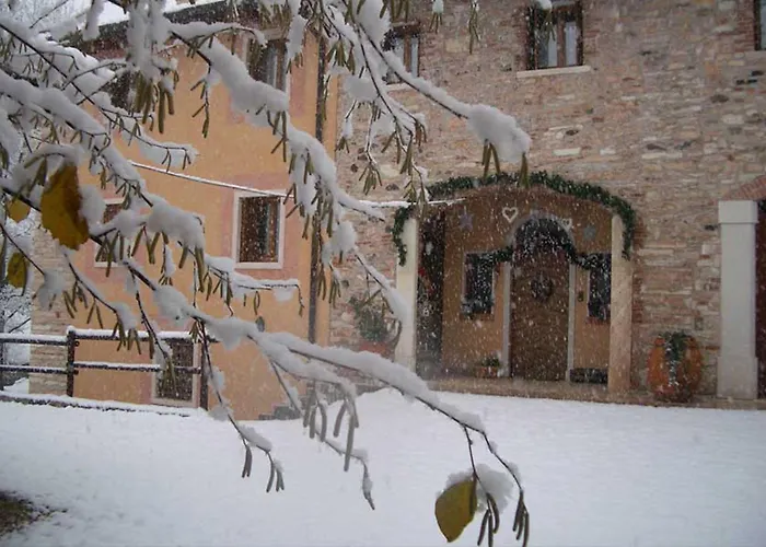 فندق مبيت وإفطار Antica Corte Leguzzano