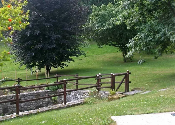 Antica Corte Leguzzano فندق مبيت وإفطار